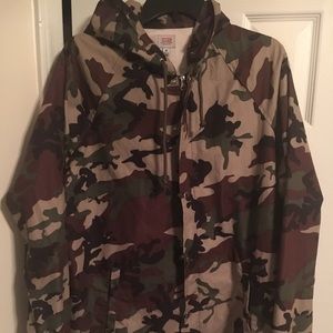 Obey port field camp windbreaker